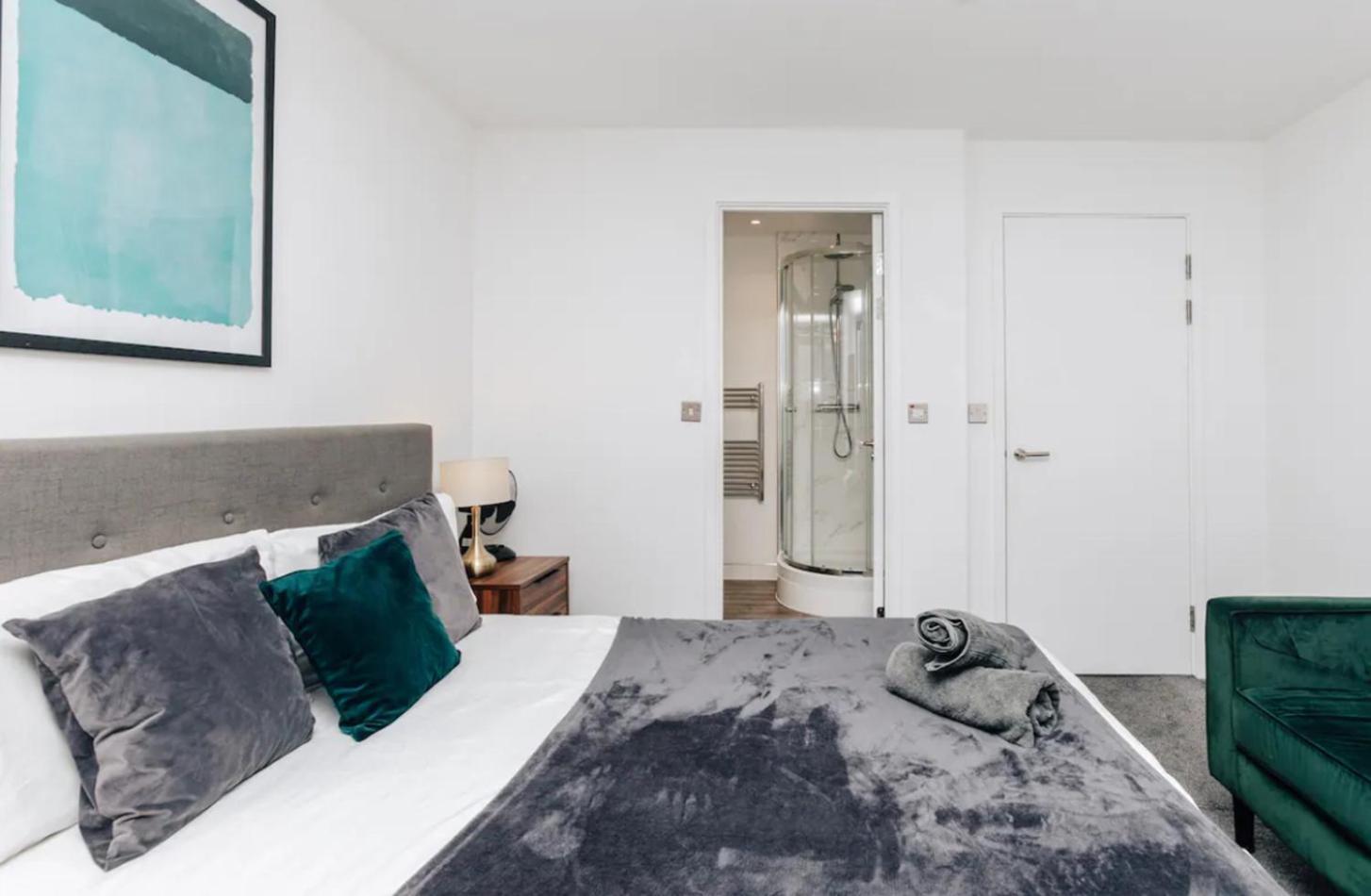 Luxury 2 Bedroom Apartment, Broad Street برمنغهام المظهر الخارجي الصورة