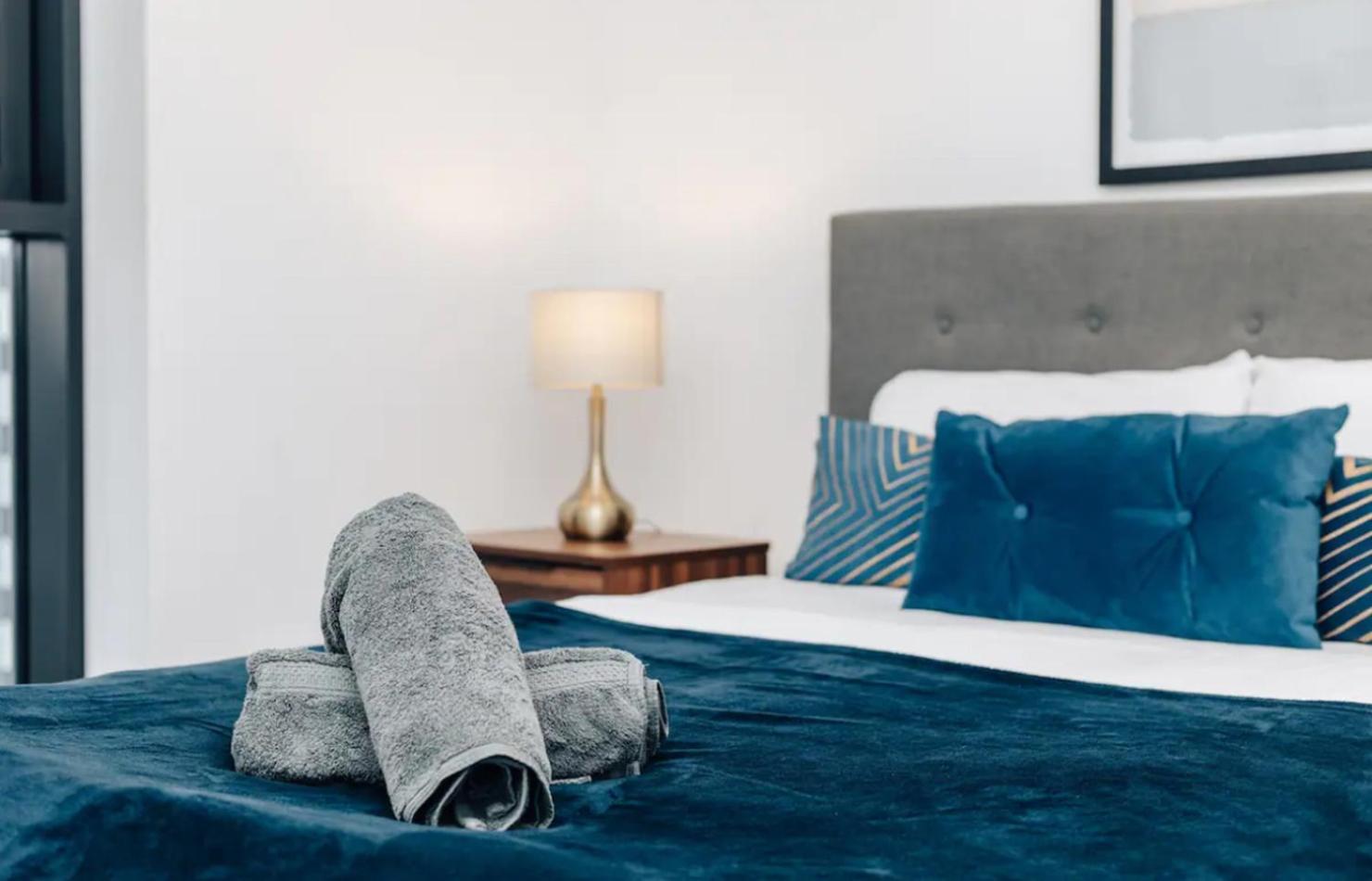 Luxury 2 Bedroom Apartment, Broad Street برمنغهام المظهر الخارجي الصورة